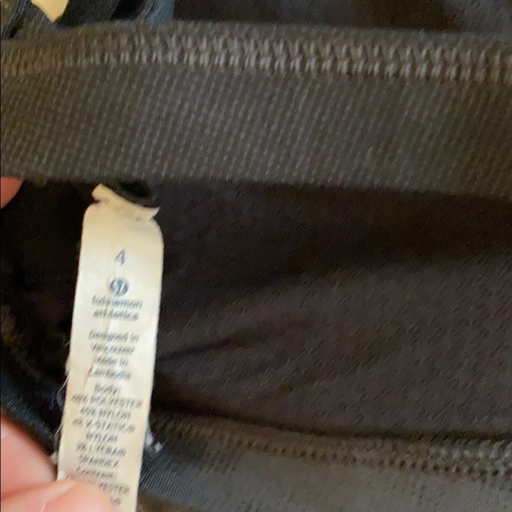 Lululemon tank with built in bra - Picture 6 of 7